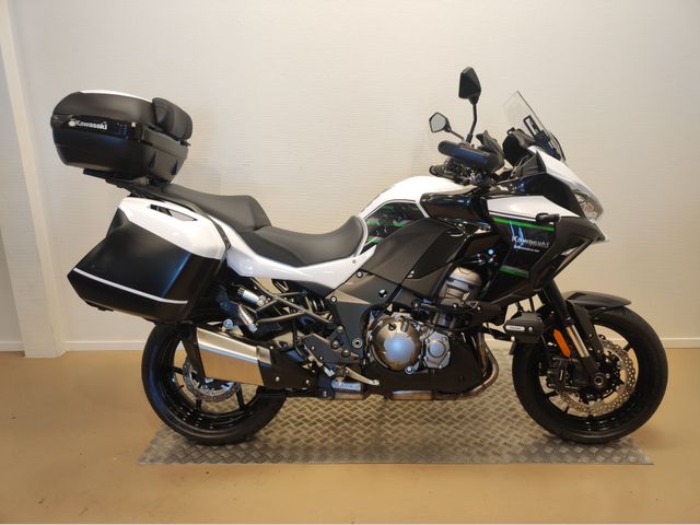kawasaki - versys-1000-grand-tourer