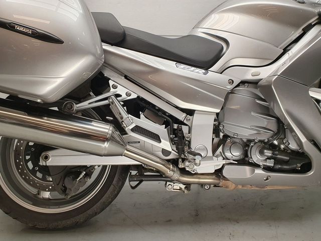 yamaha - fjr-1300