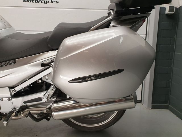 yamaha - fjr-1300