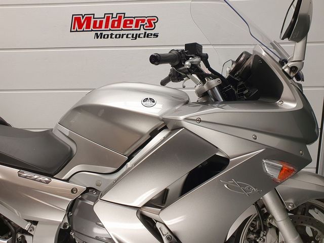 yamaha - fjr-1300