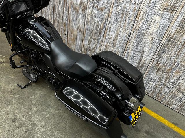 harley-davidson - street-glide-st-flhxst