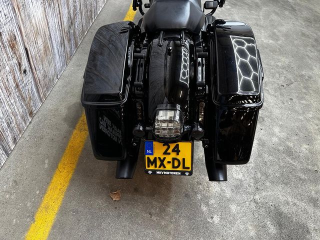harley-davidson - street-glide-st-flhxst