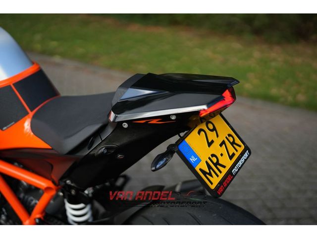 ktm - 1290-super-duke-r