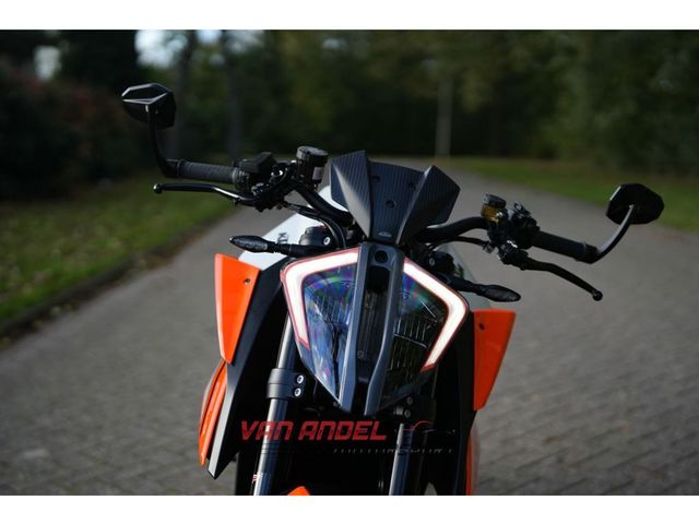 ktm - 1290-super-duke-r
