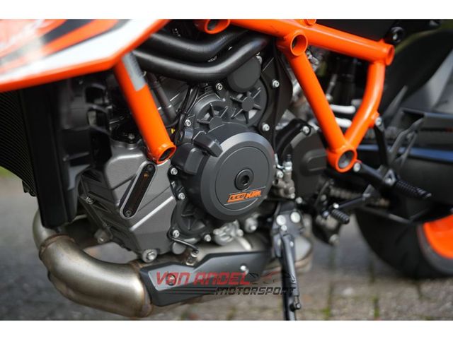 ktm - 1290-super-duke-r