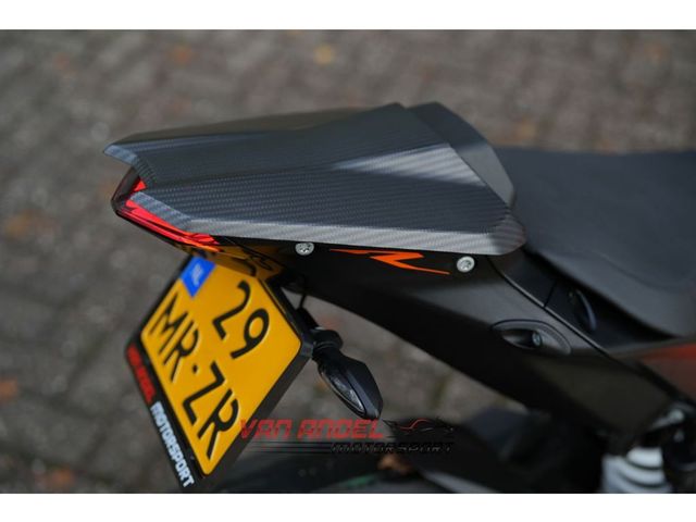 ktm - 1290-super-duke-r