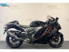 SUZUKI GSX-R 1300 HAYABUSA