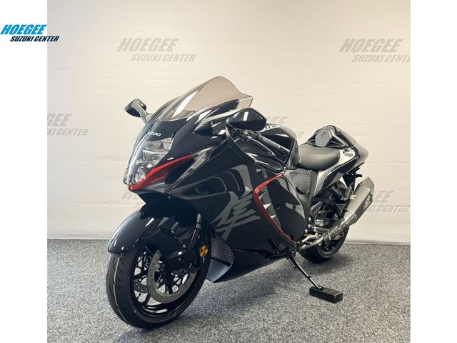 suzuki - gsx-r-1300-hayabusa