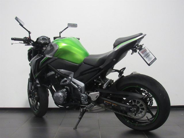 kawasaki - z900