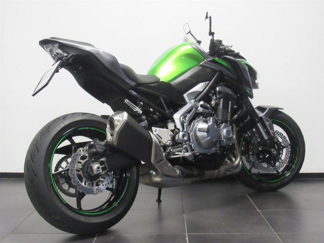kawasaki - z900