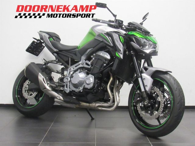 kawasaki - z900