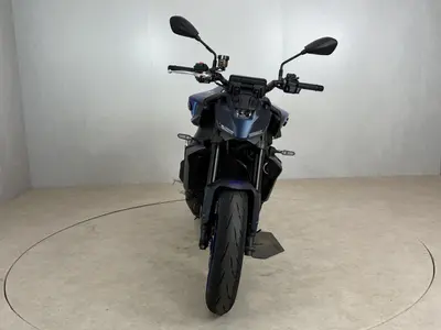 YAMAHA MT 09 Y-AMT – foto 3