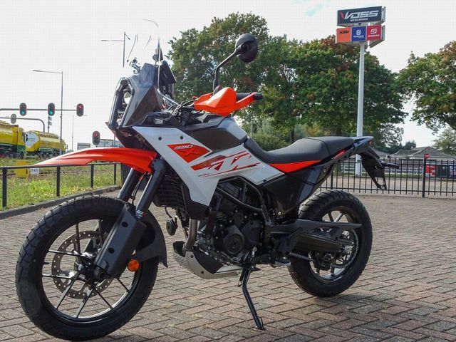 ktm - 390-adventure-x