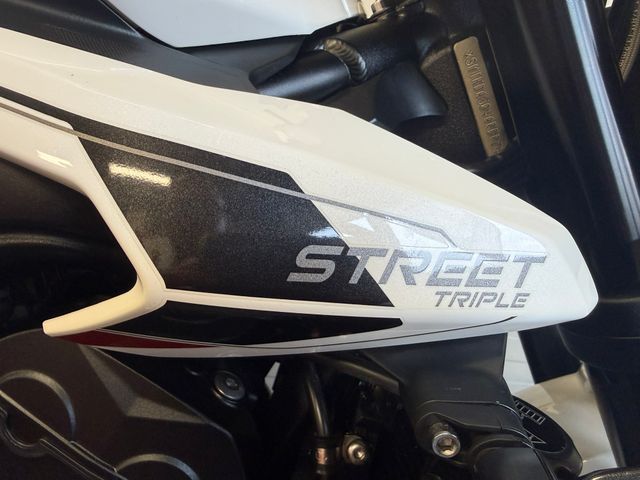 triumph - street-triple-765-r