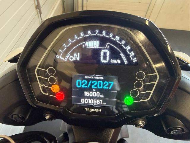 triumph - street-triple-765-r