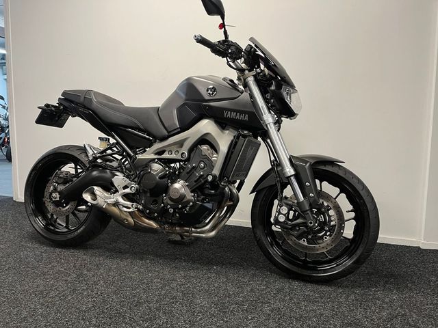 yamaha - mt-09-abs