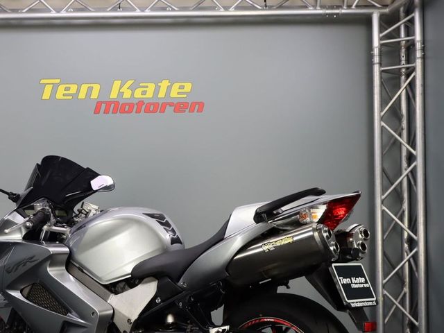 honda - vfr-800-fi-vtec-abs