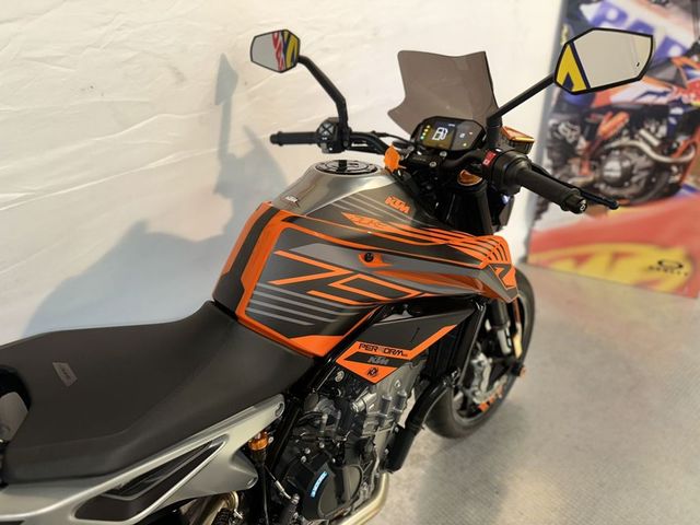 ktm - 790-duke