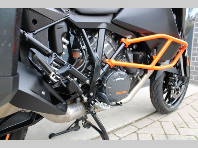ktm - 1290-super-adventure-s