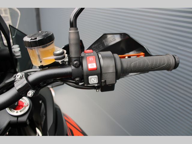 ktm - 1290-super-adventure-s