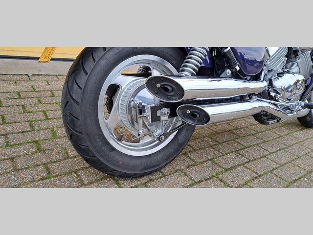 honda - vf-750-c-magna