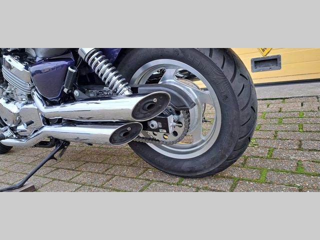 honda - vf-750-c-magna