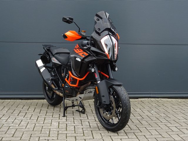 ktm - 1290-super-adventure-s