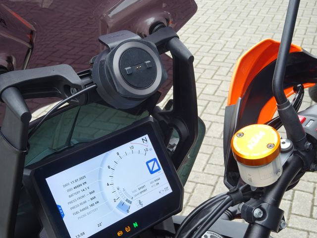 ktm - 1290-super-adventure-s
