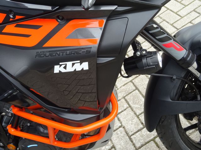 ktm - 1290-super-adventure-s