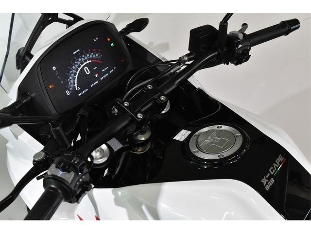moto-morini - x-cape
