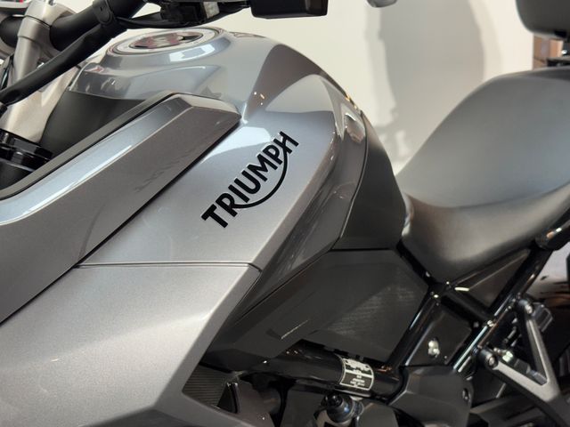 triumph - tiger-660