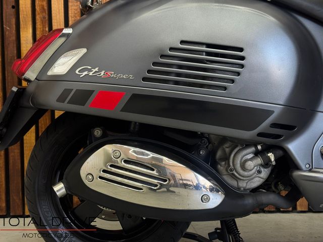 piaggio - gts-touring-300