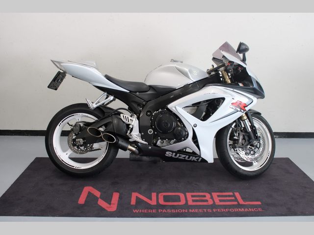 suzuki - gsx-r-600
