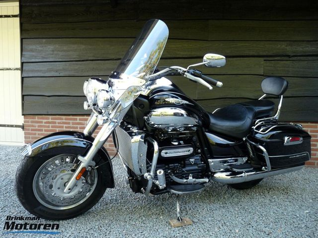 triumph - rocket-iii-touring
