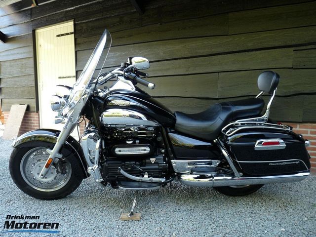 triumph - rocket-iii-touring