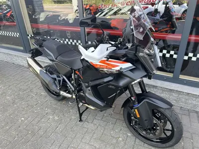 KTM 1390 SUPER ADVENTURE S EVO – foto 2