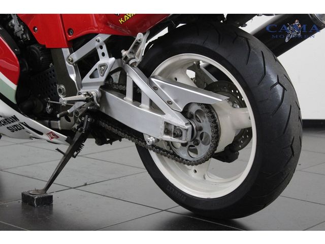 suzuki - gsx-r-750