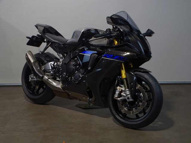yamaha - yzf-r1m