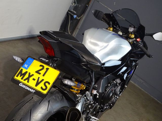 yamaha - yzf-r1m
