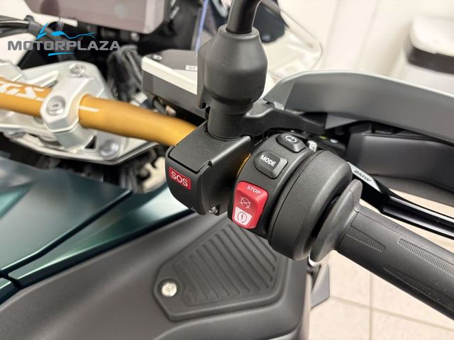 bmw - r-1300-gs-adventure
