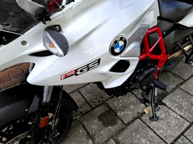 bmw - f-700-gs