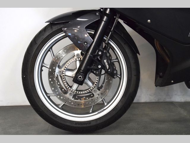 bmw - f-800-gt