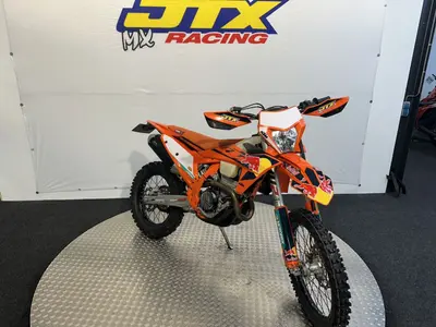 KTM 350 EXC-F CHAMPION EDITION – foto 2