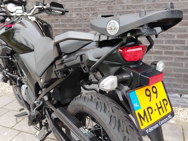 suzuki - v-strom-650-xta