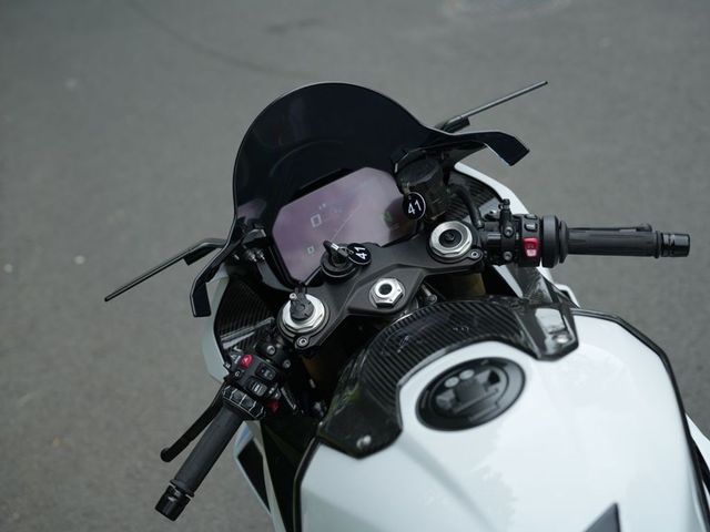 bmw - s-1000-rr