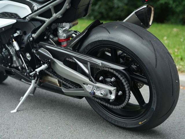 bmw - s-1000-rr