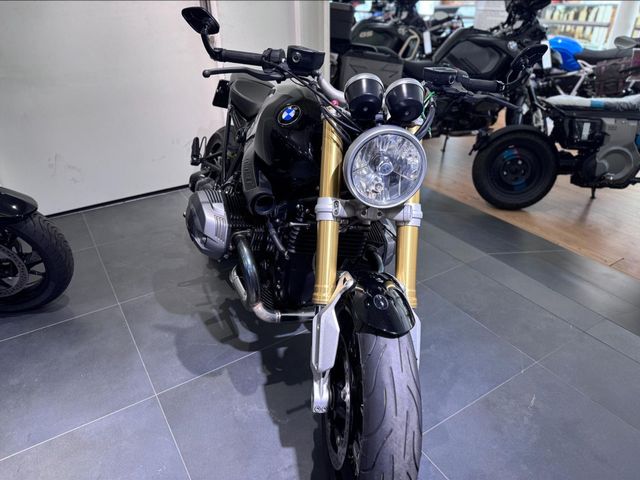 bmw - r-nine-t