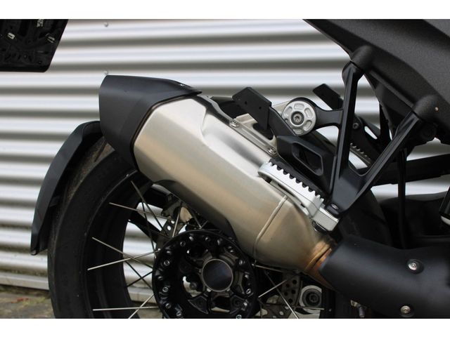 bmw - r-1300-gs