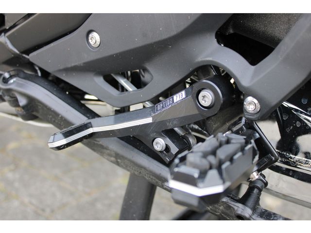 bmw - r-1300-gs