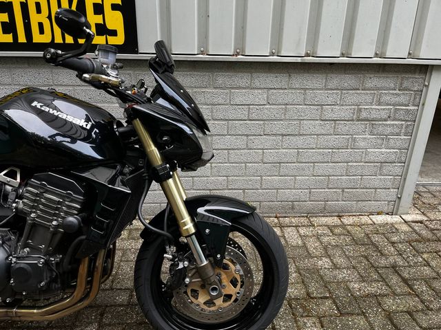 kawasaki - z1000